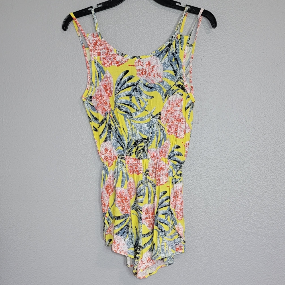 Leith Yellow Tropical Floral Mini Shorts Rompers/ XS